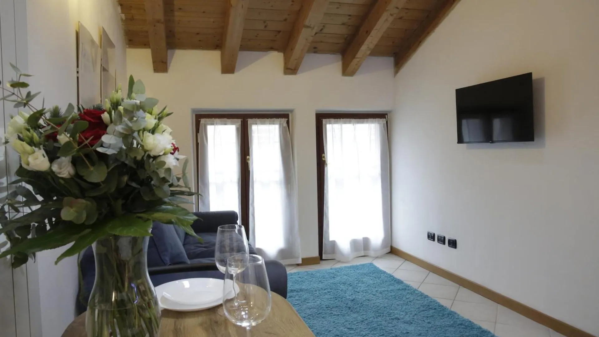 Midnight Blues For 3 People Near The Airport Daire Azzano San Paolo İtalya