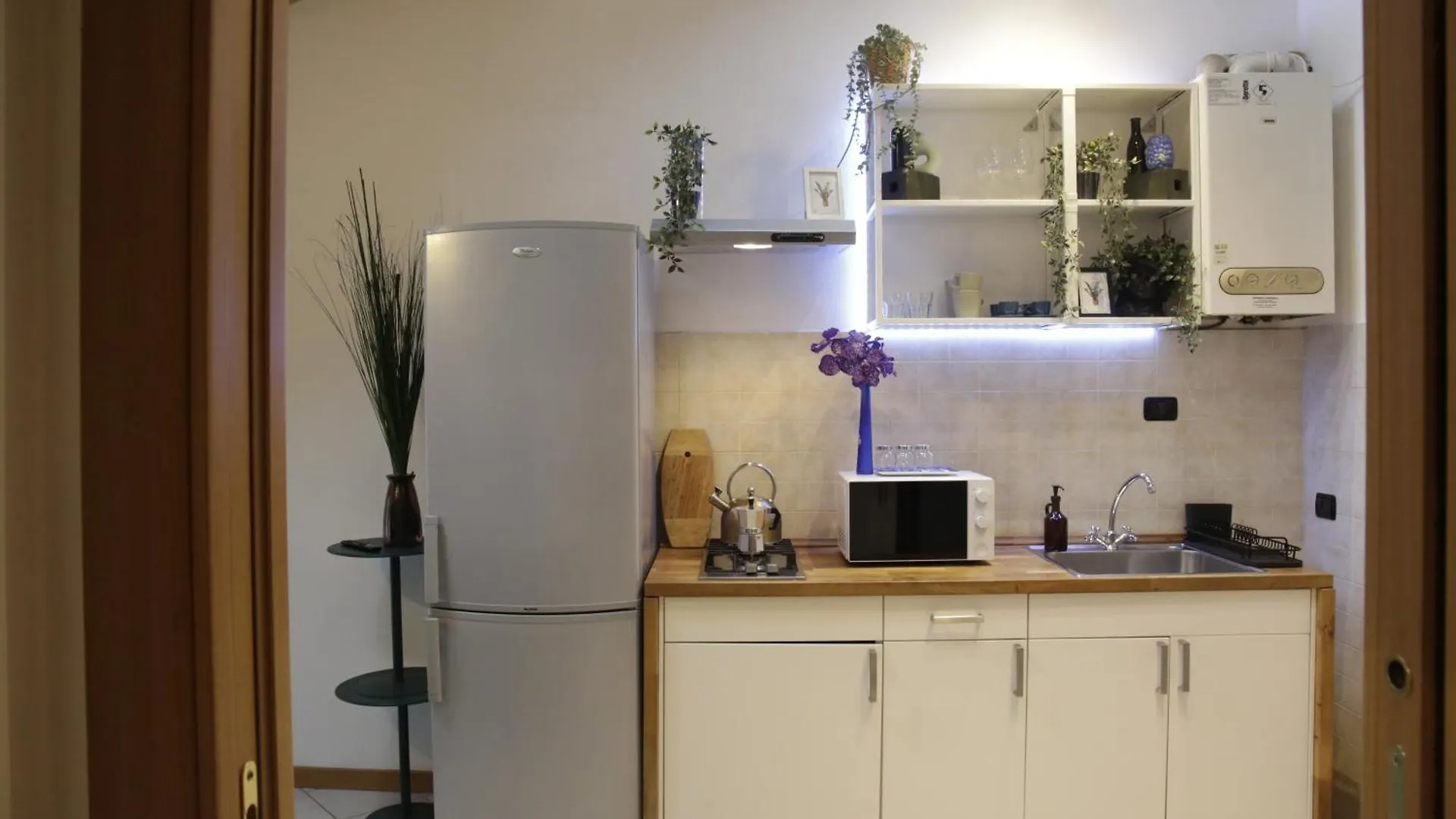 Midnight Blues For 3 People Near The Airport Apartment Azzano San Paolo Italy