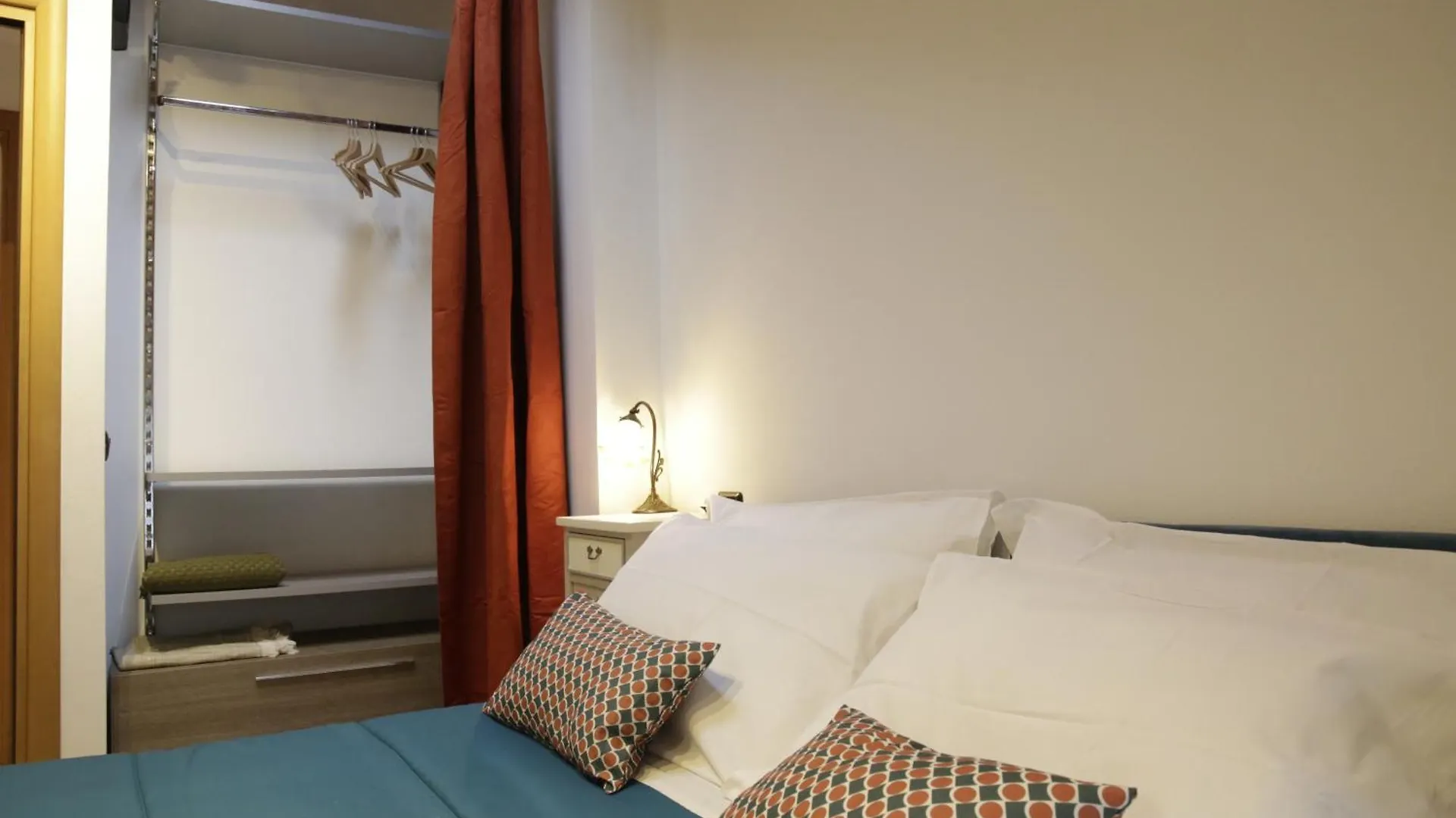 Midnight Blues For 3 People Near The Airport Apartment Azzano San Paolo