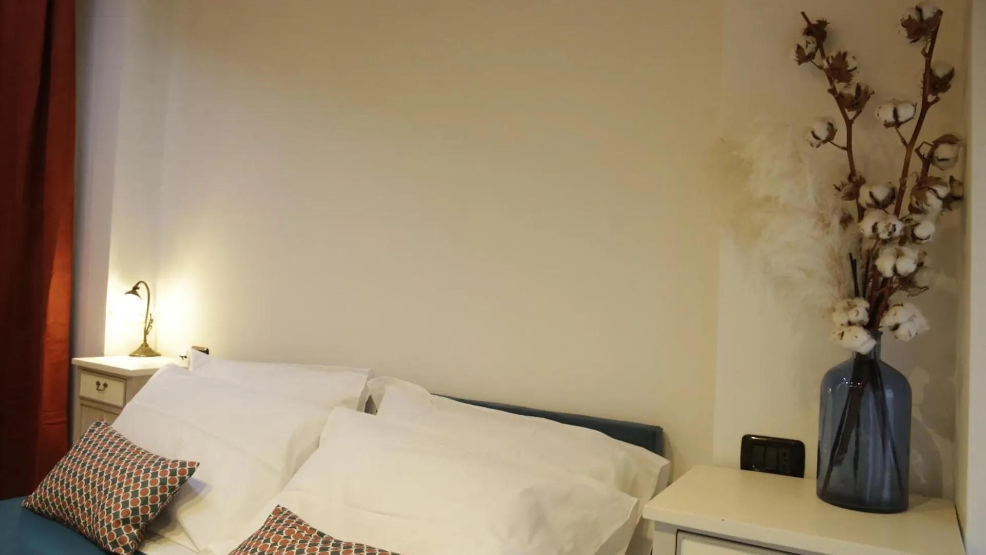 Midnight Blues For 3 People Near The Airport Apartment Azzano San Paolo 0*,  Italy