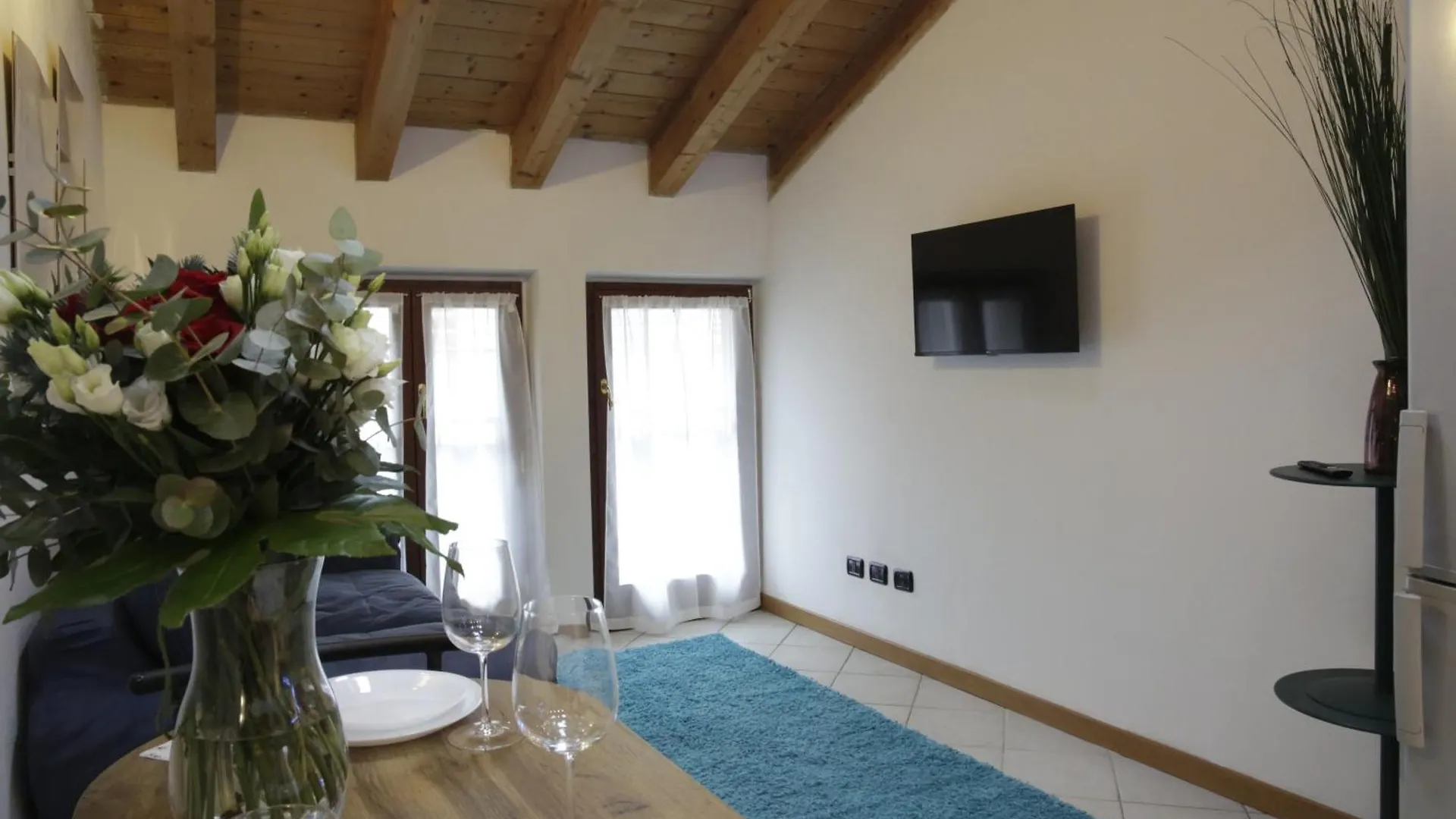 Midnight Blues For 3 People Near The Airport Apartment Azzano San Paolo
